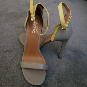 Aldo Adoevia Sandal (Grey/Yellow)
